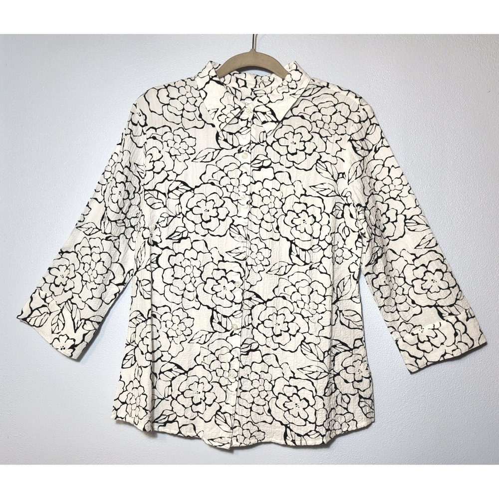 NWT Croft & Barrow Floral Button Down Shirt 3/4 Sleeve White/Black Medium Office